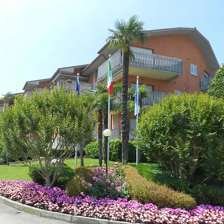 Al Girasole Apartmán Peschiera del Garda